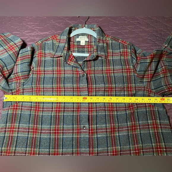 L.L. Bean Women's Flannel Shirt - Picture 9 of 13
